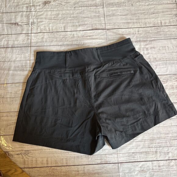 ATHLETA Trekkie North Shorts Hiking Walking 3.5” Black Women’s 10 - Picture 4 of 8